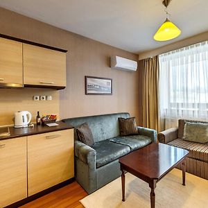 Apartament "Grand" z łóżkiem king-size